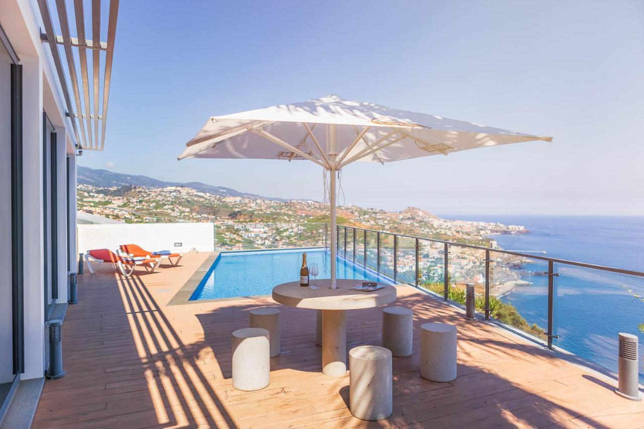 Villa Amplitude Camara de Lobos Exterior photo